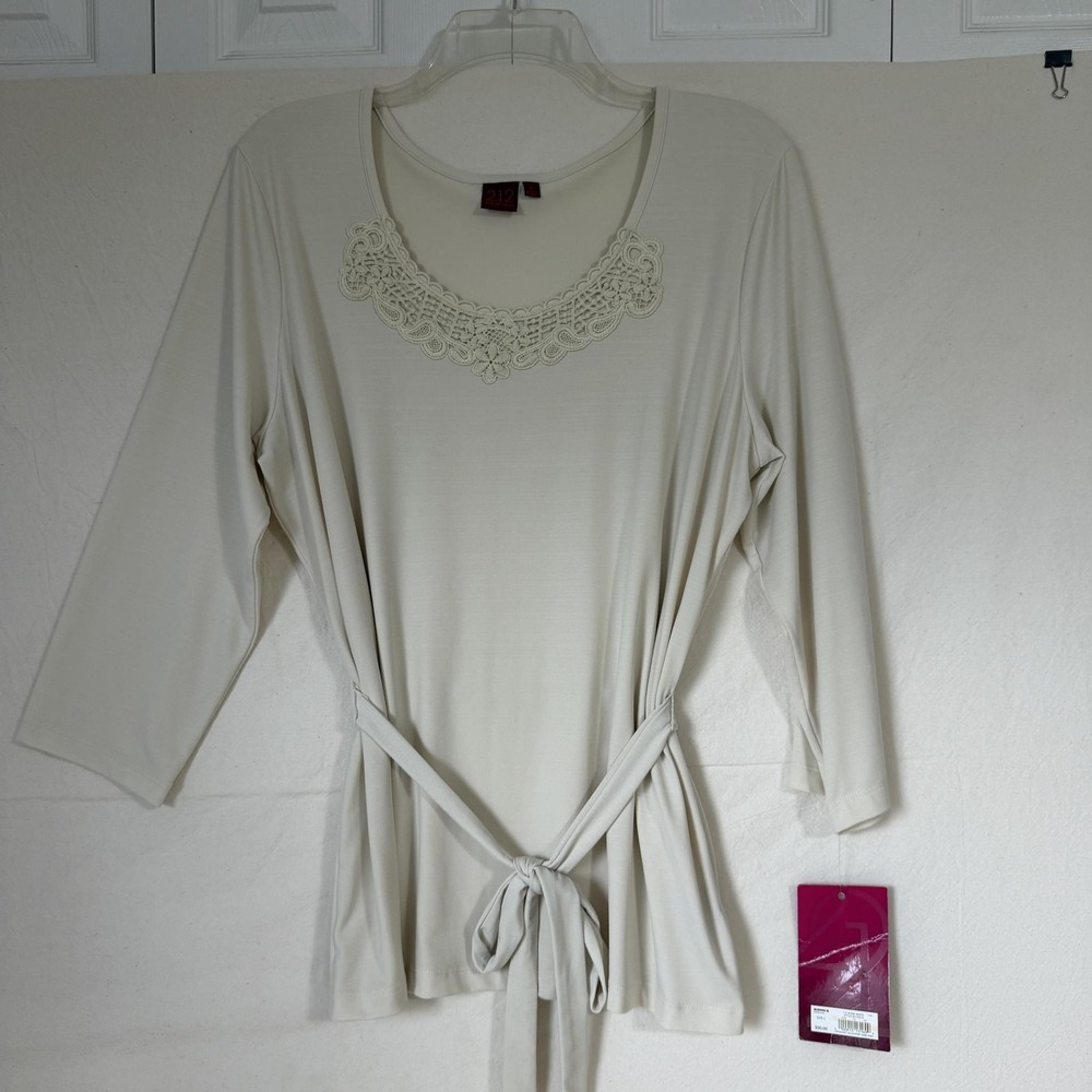 212 Top Womens L White Crochet Scoop Neck 3/4 Sleeve Belted Tunic Blouse